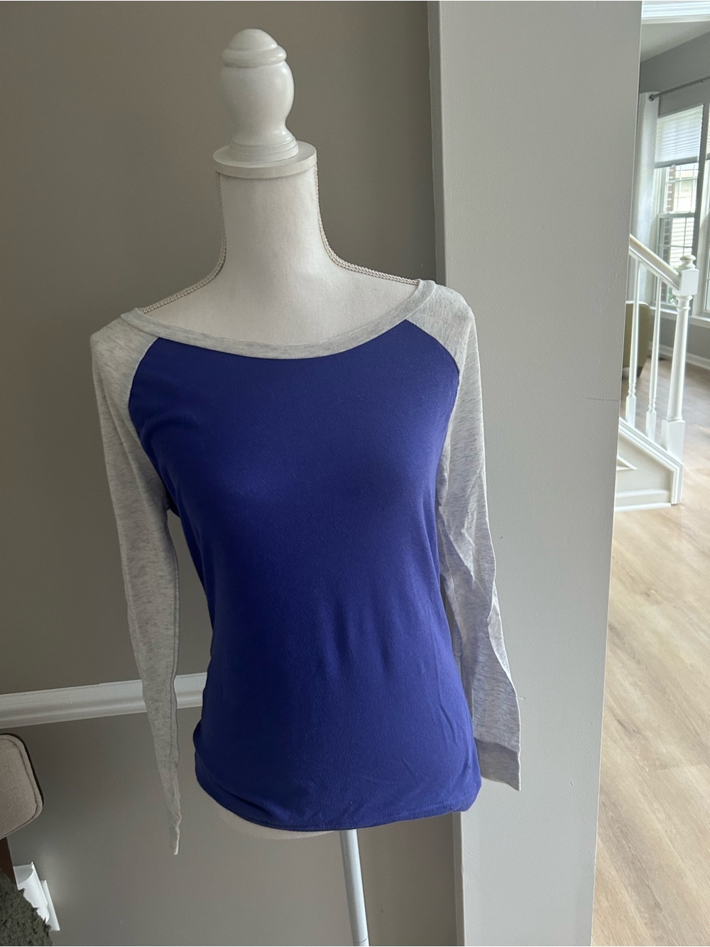 Women's Long-Sleeve Raglan Top - Blue and Light Gray . Victoria secret pink
